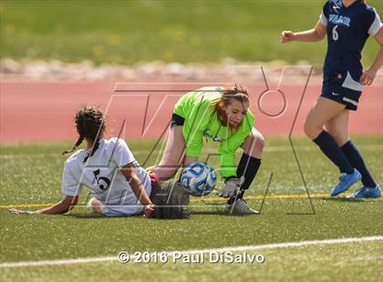 Thumbnail 2 in Windsor vs. Valor Christian (CHSAA 4A Semifinal) photogallery.