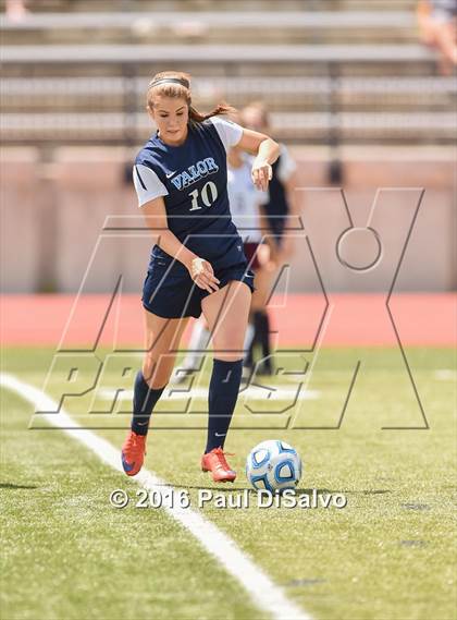 Thumbnail 2 in Windsor vs. Valor Christian (CHSAA 4A Semifinal) photogallery.