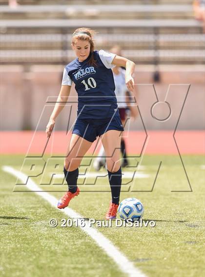 Thumbnail 3 in Windsor vs. Valor Christian (CHSAA 4A Semifinal) photogallery.