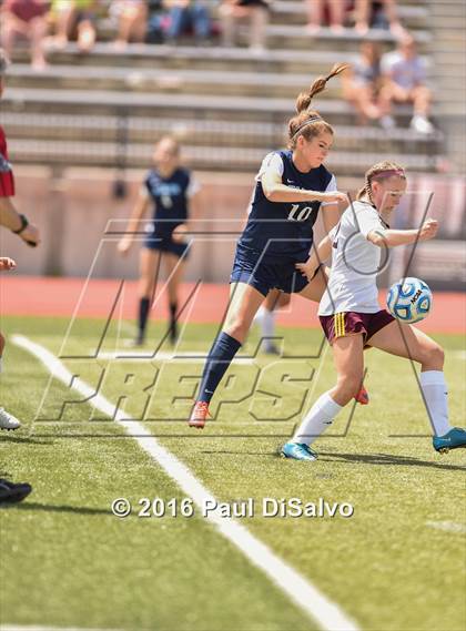 Thumbnail 1 in Windsor vs. Valor Christian (CHSAA 4A Semifinal) photogallery.
