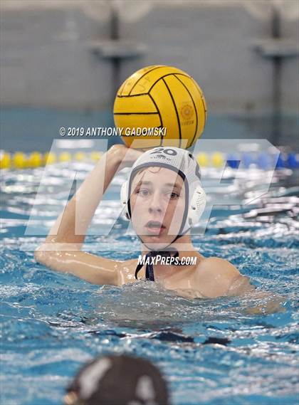 Thumbnail 1 in Saint Viator vs Chicago Mount Carmel (6th Annual Windy City Classic) photogallery.