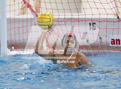 Thumbnail 2 in Saint Viator vs Chicago Mount Carmel (6th Annual Windy City Classic) photogallery.