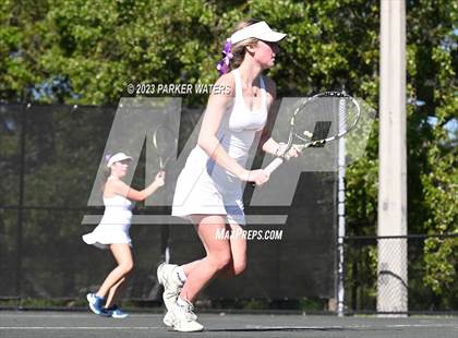 Thumbnail 1 in Mt. Carmel vs Metairie Park Country Day photogallery.