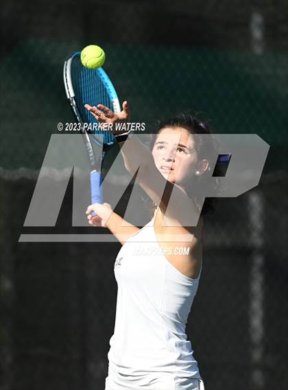 Thumbnail 3 in Mt. Carmel vs Metairie Park Country Day photogallery.