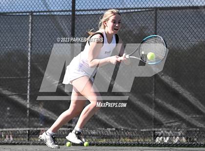 Thumbnail 2 in Mt. Carmel vs Metairie Park Country Day photogallery.