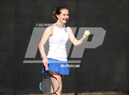 Thumbnail 1 in Mt. Carmel vs Metairie Park Country Day photogallery.