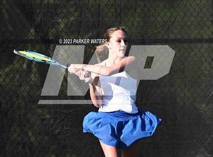 Thumbnail 2 in Mt. Carmel vs Metairie Park Country Day photogallery.