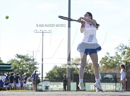 Thumbnail 3 in Mt. Carmel vs Metairie Park Country Day photogallery.