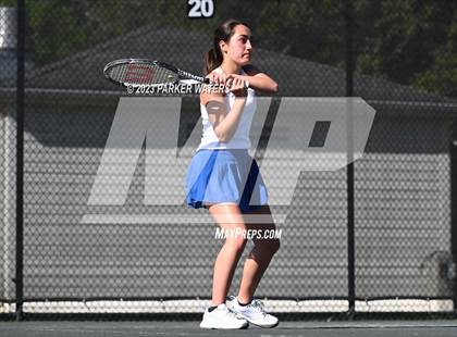 Thumbnail 1 in Mt. Carmel vs Metairie Park Country Day photogallery.