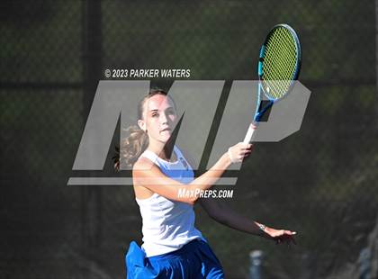 Thumbnail 1 in Mt. Carmel vs Metairie Park Country Day photogallery.
