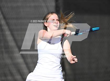 Thumbnail 2 in Mt. Carmel vs Metairie Park Country Day photogallery.