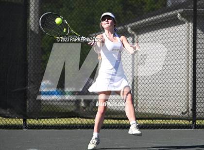 Thumbnail 1 in Mt. Carmel vs Metairie Park Country Day photogallery.