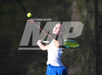 Thumbnail 2 in Mt. Carmel vs Metairie Park Country Day photogallery.