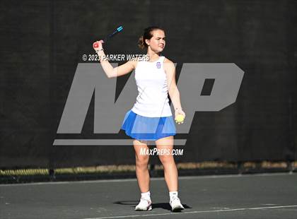 Thumbnail 1 in Mt. Carmel vs Metairie Park Country Day photogallery.
