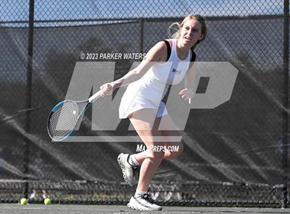 Thumbnail 2 in Mt. Carmel vs Metairie Park Country Day photogallery.