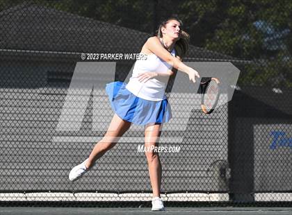 Thumbnail 3 in Mt. Carmel vs Metairie Park Country Day photogallery.