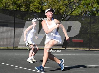 Thumbnail 3 in Mt. Carmel vs Metairie Park Country Day photogallery.