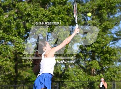 Thumbnail 3 in Mt. Carmel vs Metairie Park Country Day photogallery.