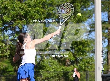 Thumbnail 1 in Mt. Carmel vs Metairie Park Country Day photogallery.