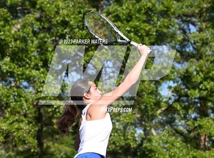Thumbnail 2 in Mt. Carmel vs Metairie Park Country Day photogallery.