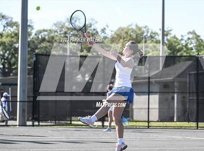 Thumbnail 3 in Mt. Carmel vs Metairie Park Country Day photogallery.