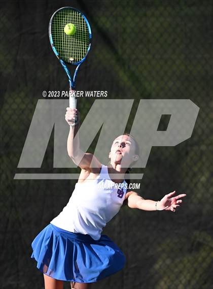 Thumbnail 3 in Mt. Carmel vs Metairie Park Country Day photogallery.