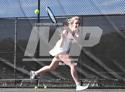 Thumbnail 3 in Mt. Carmel vs Metairie Park Country Day photogallery.