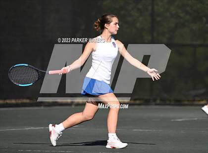Thumbnail 1 in Mt. Carmel vs Metairie Park Country Day photogallery.