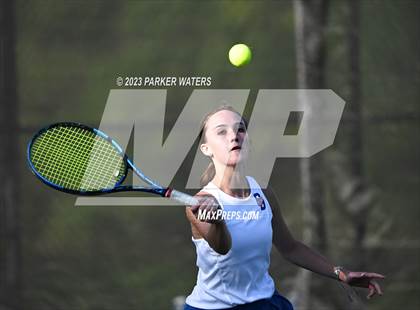 Thumbnail 2 in Mt. Carmel vs Metairie Park Country Day photogallery.