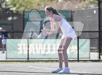 Thumbnail 1 in Mt. Carmel vs Metairie Park Country Day photogallery.