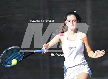 Thumbnail 3 in Mt. Carmel vs Metairie Park Country Day photogallery.