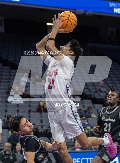 Thumbnail 3 in Diamond Ranch vs. International (CIF State D5 Finals) photogallery.