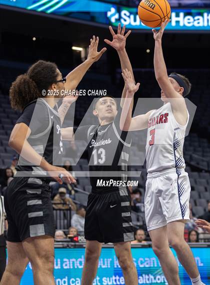 Thumbnail 3 in Diamond Ranch vs. International (CIF State D5 Finals) photogallery.