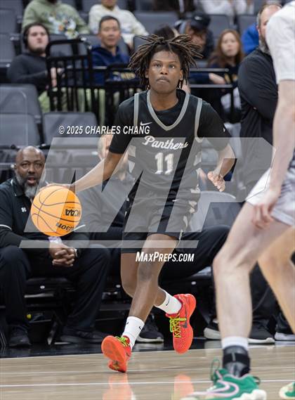 Thumbnail 3 in Diamond Ranch vs. International (CIF State D5 Finals) photogallery.