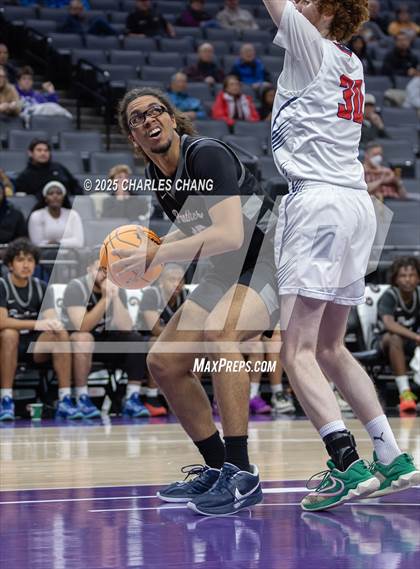 Thumbnail 3 in Diamond Ranch vs. International (CIF State D5 Finals) photogallery.
