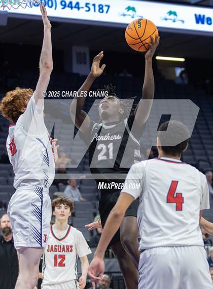 Thumbnail 3 in Diamond Ranch vs. International (CIF State D5 Finals) photogallery.