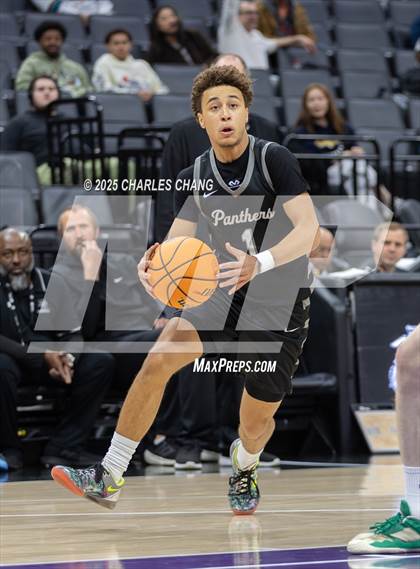 Thumbnail 2 in Diamond Ranch vs. International (CIF State D5 Finals) photogallery.