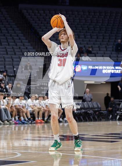 Thumbnail 3 in Diamond Ranch vs. International (CIF State D5 Finals) photogallery.