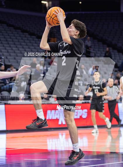 Thumbnail 2 in Diamond Ranch vs. International (CIF State D5 Finals) photogallery.