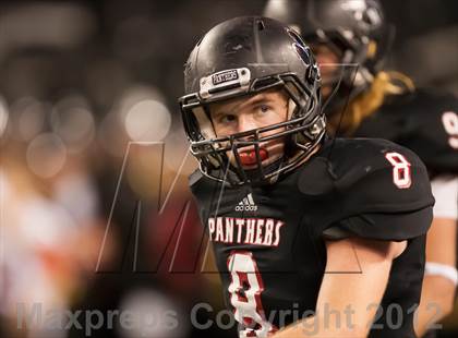 Thumbnail 1 in Hebron vs. Heritage (UIL 5A Division 2 Bi-District Playoff) photogallery.