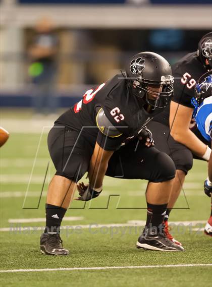 Thumbnail 2 in Hebron vs. Heritage (UIL 5A Division 2 Bi-District Playoff) photogallery.