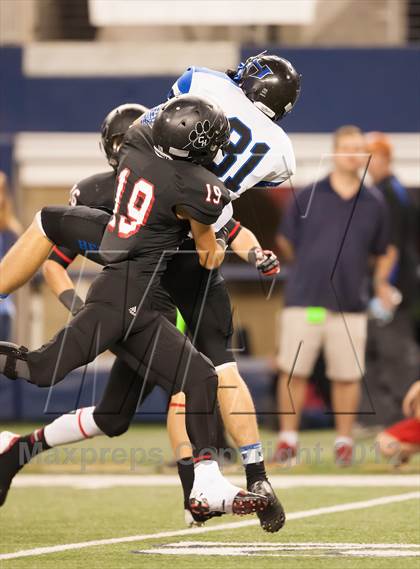 Thumbnail 3 in Hebron vs. Heritage (UIL 5A Division 2 Bi-District Playoff) photogallery.