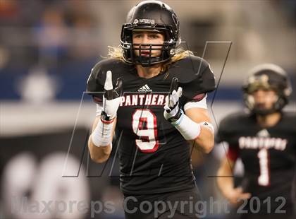 Thumbnail 1 in Hebron vs. Heritage (UIL 5A Division 2 Bi-District Playoff) photogallery.