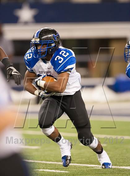 Thumbnail 2 in Hebron vs. Heritage (UIL 5A Division 2 Bi-District Playoff) photogallery.