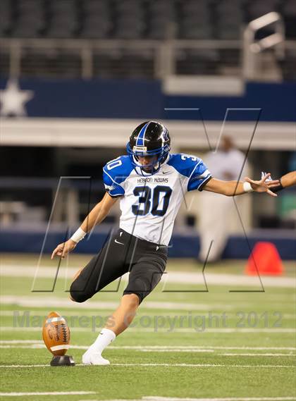 Thumbnail 2 in Hebron vs. Heritage (UIL 5A Division 2 Bi-District Playoff) photogallery.