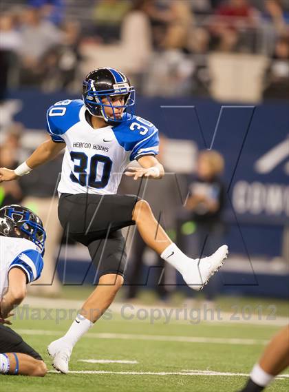Thumbnail 2 in Hebron vs. Heritage (UIL 5A Division 2 Bi-District Playoff) photogallery.