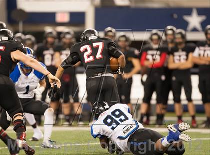Thumbnail 3 in Hebron vs. Heritage (UIL 5A Division 2 Bi-District Playoff) photogallery.