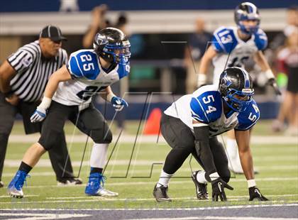 Thumbnail 1 in Hebron vs. Heritage (UIL 5A Division 2 Bi-District Playoff) photogallery.