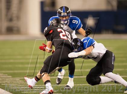 Thumbnail 3 in Hebron vs. Heritage (UIL 5A Division 2 Bi-District Playoff) photogallery.
