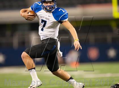 Thumbnail 1 in Hebron vs. Heritage (UIL 5A Division 2 Bi-District Playoff) photogallery.